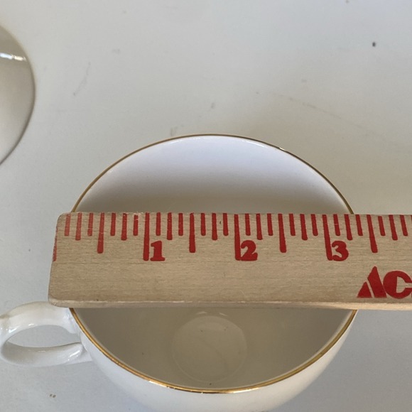 Vintage Royal Vale Teacup & Saucer Cottage Scene & Gardens - Bone China England - Picture 14 of 15